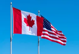 Jusqu'au 21 juillet, les États-Unis acceptent de maintenir leurs frontières fermées avec le Canada et le Mexique.