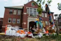 Indigenous artist honors the memory of 215 children who were victims of residential schools