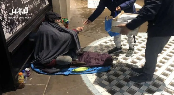 Canada: Muslims help homeless people on the streets during winter in Canada