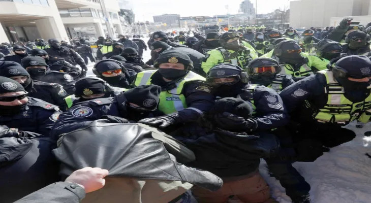Ottawa: mass arrests among protesters and clearing the city center of trucks