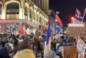 Ottawa: Police warn against bringing children back to the protest site
