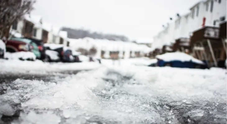 Ottawa: School buses cancelled due to expected freezing rain this afternoon
