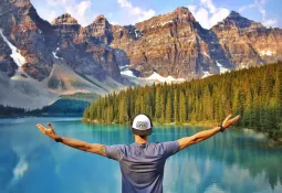 Can Canada keep up with the record high immigration rates?