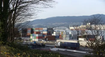 Canada achieves largest trade surplus since 2008 supported by decline in imports