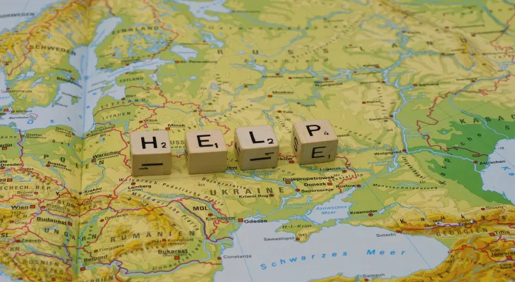 Ukraine and Russia agree on a ceasefire to allow civilians to escape conflict areas