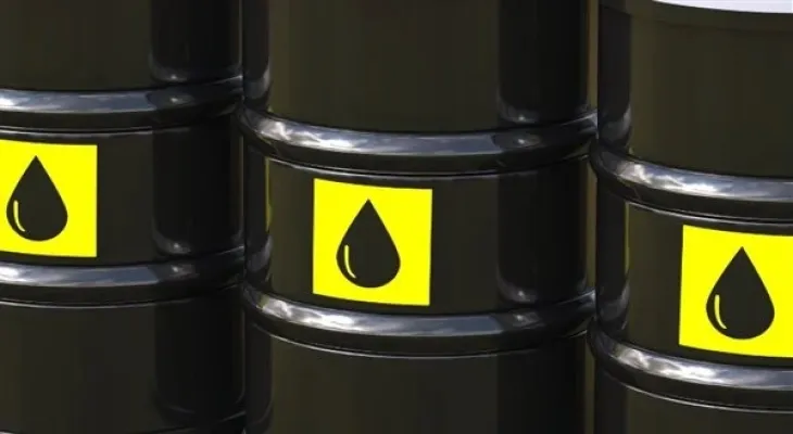 Global oil prices decline.. Analysts predict a sharp drop due to Europe
