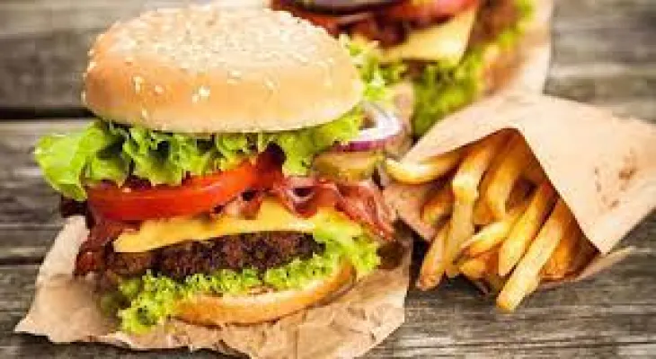 Liberals in Ontario pledge to remove HST from prepared foods valued under $20