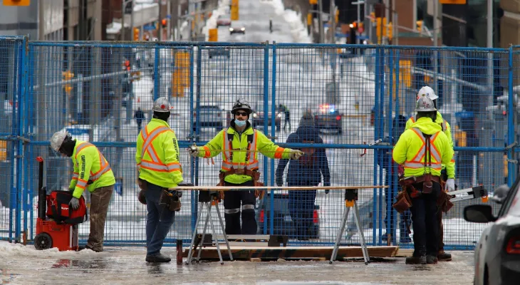 Video: Ottawa .. Police preparations for motorcyclists' protest on Saturday