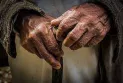 103-year-old man raises funds for Ukrainian children