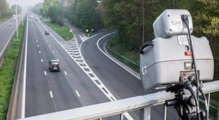 Toronto: Local authorities transfer 50 speed surveillance cameras to other areas experiencing an increase in traffic violations.