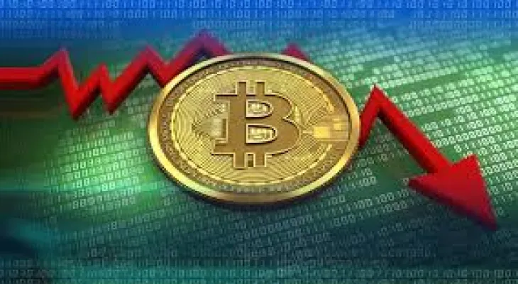 Bitcoin currency witnesses a sharp decline amid economic fluctuations