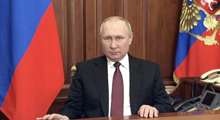 The President of Finland informs Putin of his country's plans to join NATO, and the latter responds