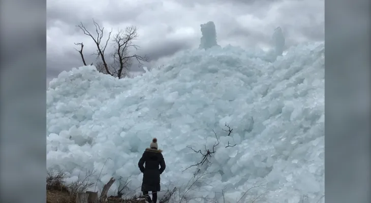 Giant Ice Phenomenon on Lake "Winnipeg"