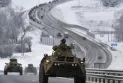 Russia launches an attack to isolate major cities in eastern Ukraine and grants its nationality to residents in the south