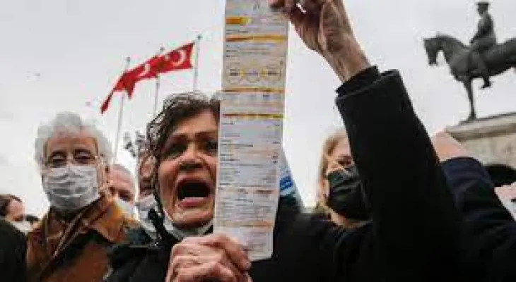 Turkey records inflation at 73.5 percent, the highest level in 24 years