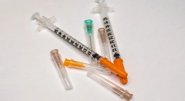 Training high school students across Canada on how to handle opioids