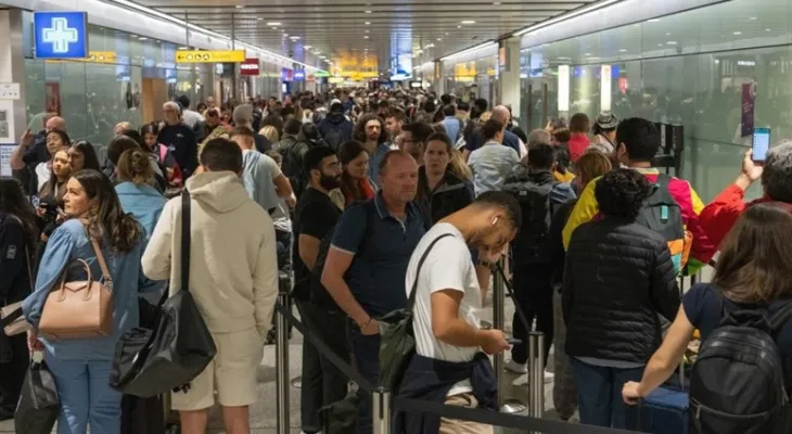 Heathrow chaos may repeat... airline staff shortages threaten summer holidays