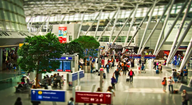 Lost passenger luggage increases travel problems in Canadian airports