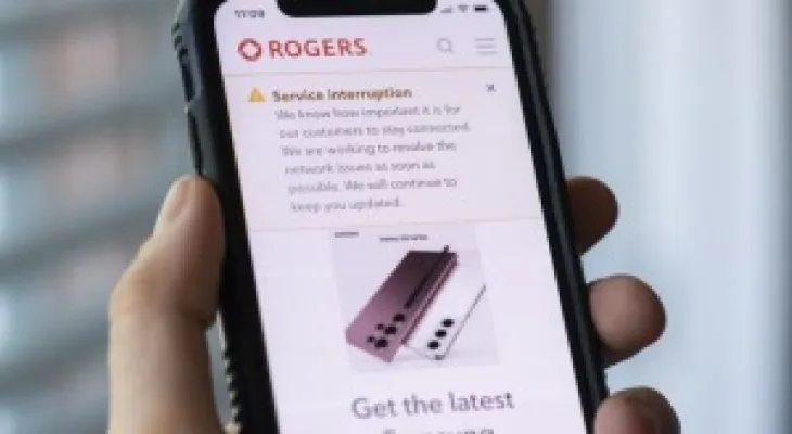 Rogers Company announces its apology and compensates its customers for the period of internet and telephone service outage.