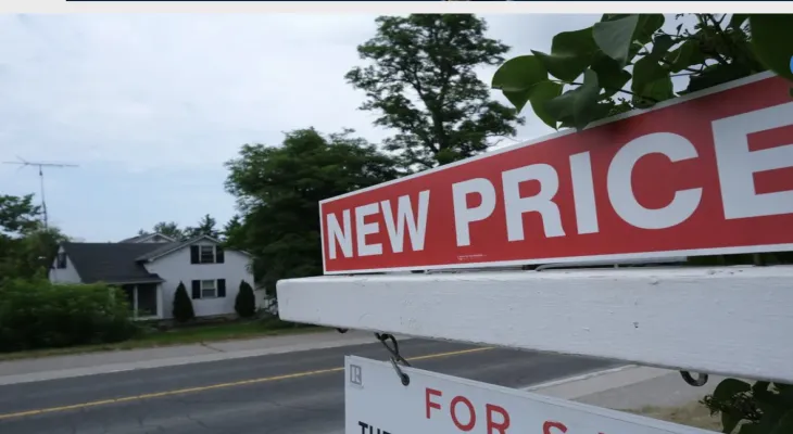 After expecting a rise in prices, "Royal LePage" lowers its forecasts for increases in real estate prices in Canada