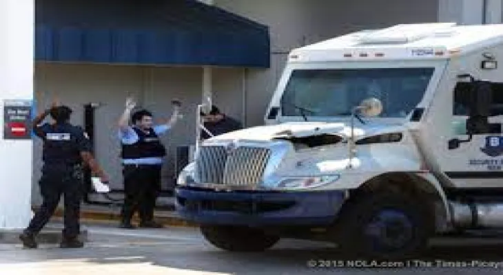 United States of America: Theft of jewelry and gemstones worth 100 million dollars from a private armored vehicle