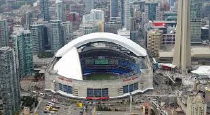 Rogers Center will undergo a $300 million renovation
