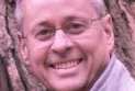 Woodstock doctor wanted under an arrest warrant across Canada on charges of distributing and possessing child pornography