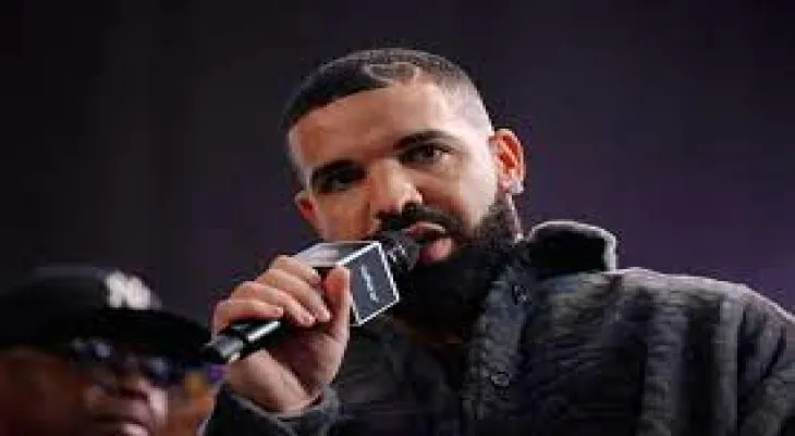 Drake apologizes to his fans after confirming his infection with COVID-19