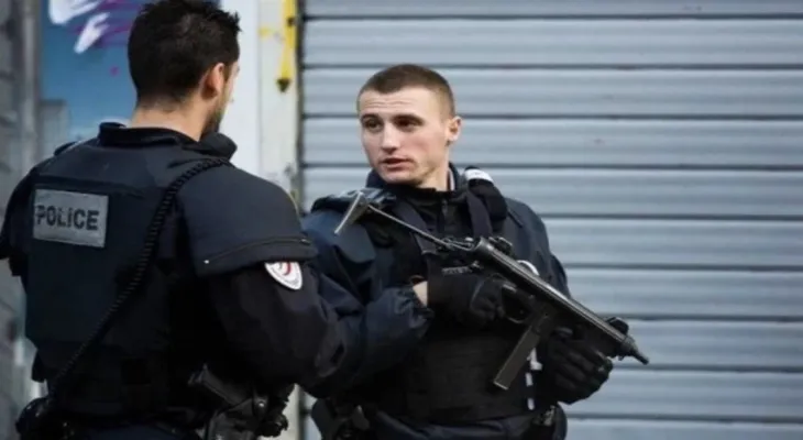 French police kill a man carrying a knife at Charles de Gaulle Airport in Paris