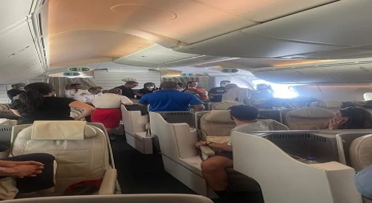 During its journey from Amman to Chicago, a Jordanian plane makes an emergency landing in Canada