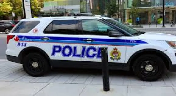 The Special Investigations Unit is investigating the death of a man after a police chase in Ottawa