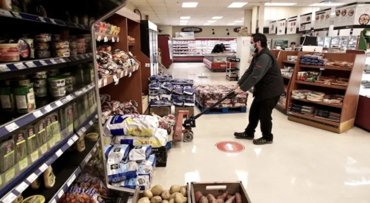Manitoba: The minimum wage currently $11.95 per hour to $15 after a year and a half