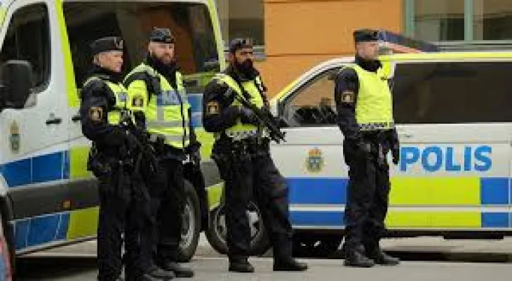 Shooting in Sweden inside a shopping mall