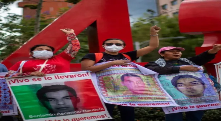 Official states that 6 of 43 missing Mexican students have been handed over to the army