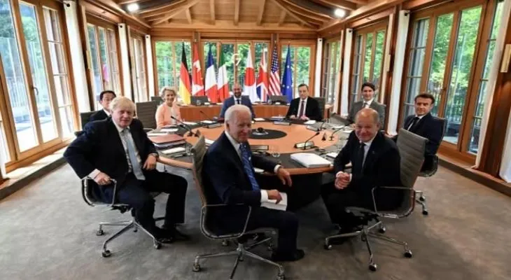 Urgent meeting and implementation .... The G7 group decides on the "Russian oil price cap"