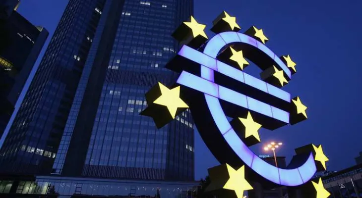 The European Central Bank announces an unprecedented interest rate hike