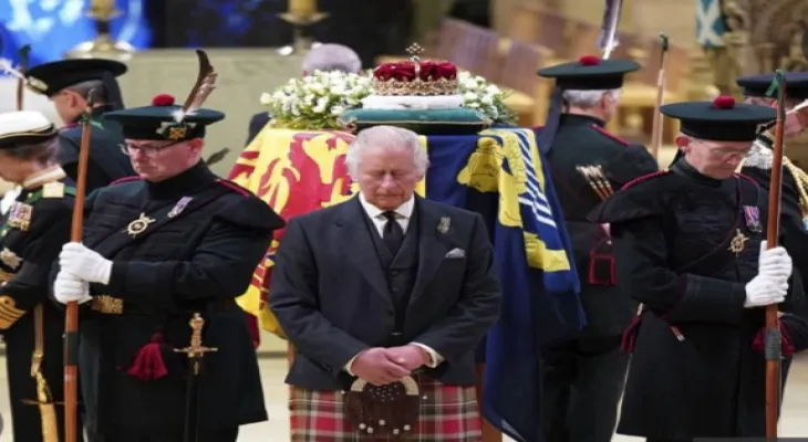 The return of Queen Elizabeth II's coffin to London as King Charles visits Northern Ireland