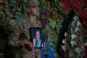 Ukraine praises the Russian woman who fought alongside it
