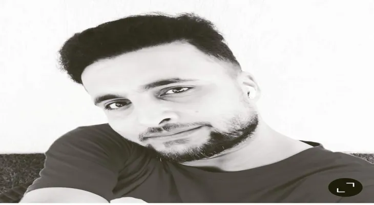 "I Sway with My Solitude" by the critic and writer Hossam Marouf