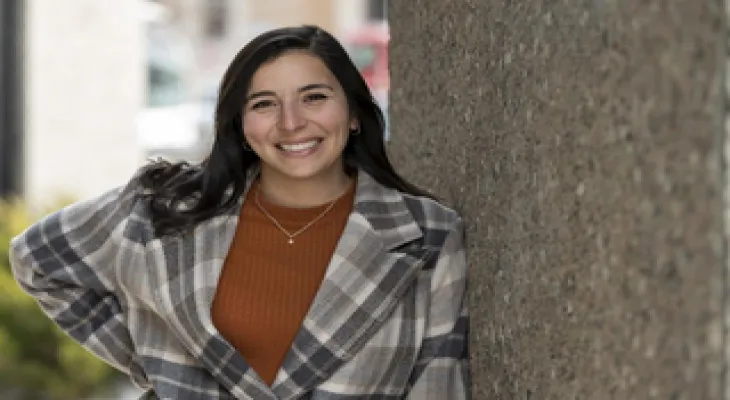 Who is Kenza Sassi, the Canadian of Algerian origin, candidate of the Quebec Solidarity Party?