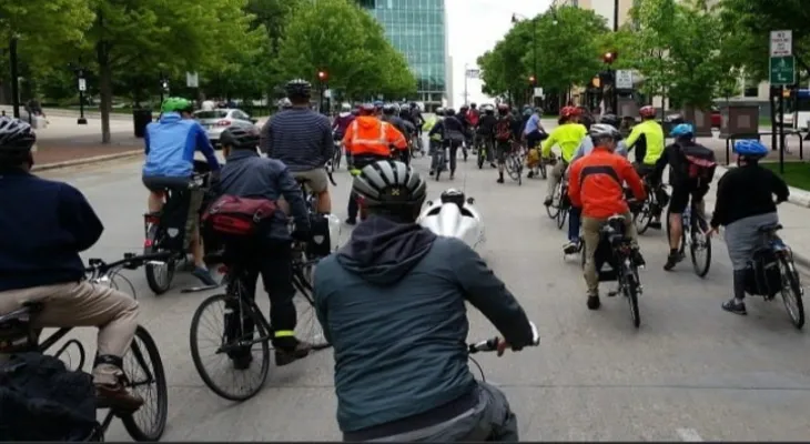 "Go By Bike Week": Victoria cyclists can get free transportation for a week