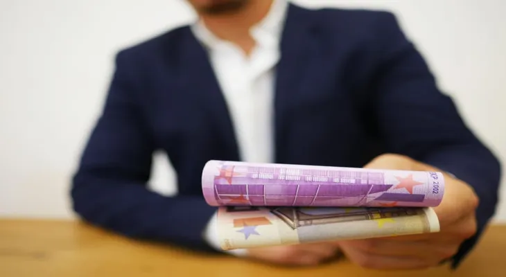 This is how the new minimum wage in Ontario compares to the other provinces