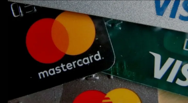 Canadian companies can impose fees on credit cards starting October 6