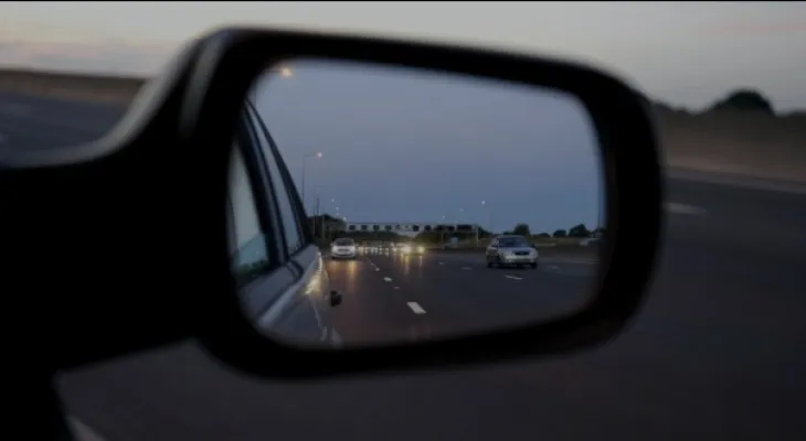 Survey: 74% of Canadian drivers do not know that they must "update their insurance provider"