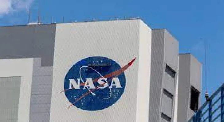 Canadian students help NASA find landslides using Reddit
