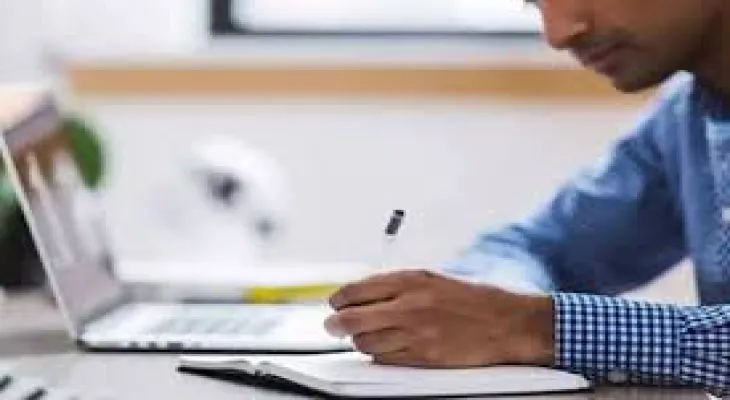 Can employers in Ontario electronically track their employees?
