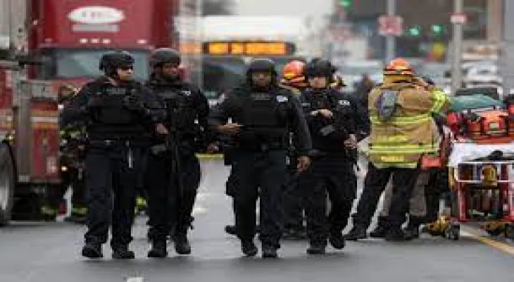 United States: Shooting kills five people