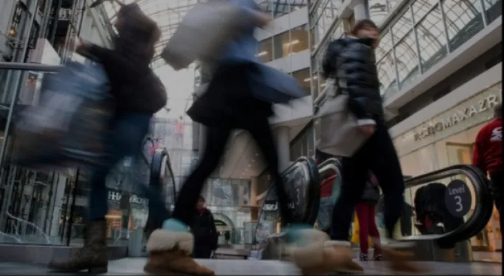 The Canadian Statistics Agency says that retail sales increased by 0.7% in August