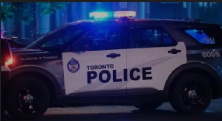 Toronto police investigate two early morning shootings