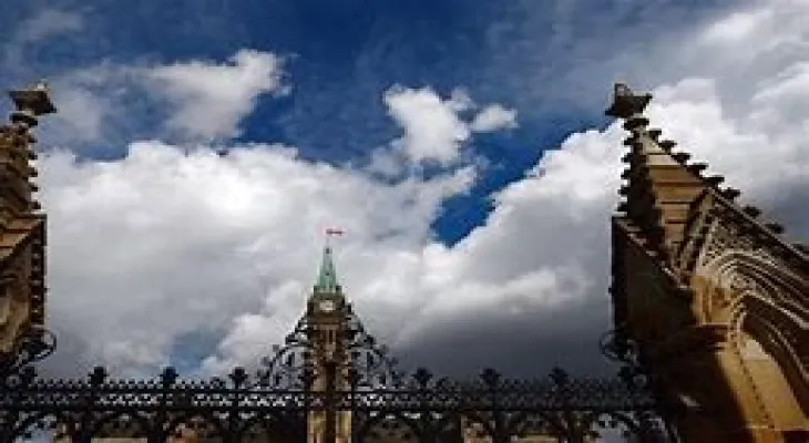 Ottawa investigates injury of a translator for using headphones